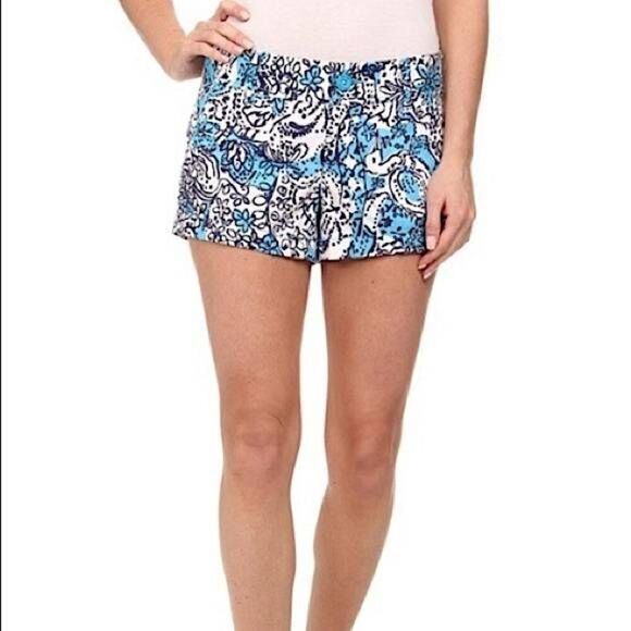 Lilly Pulitzer Hippy Shake Abstract Walsh Shorts - Picture 1 of 6